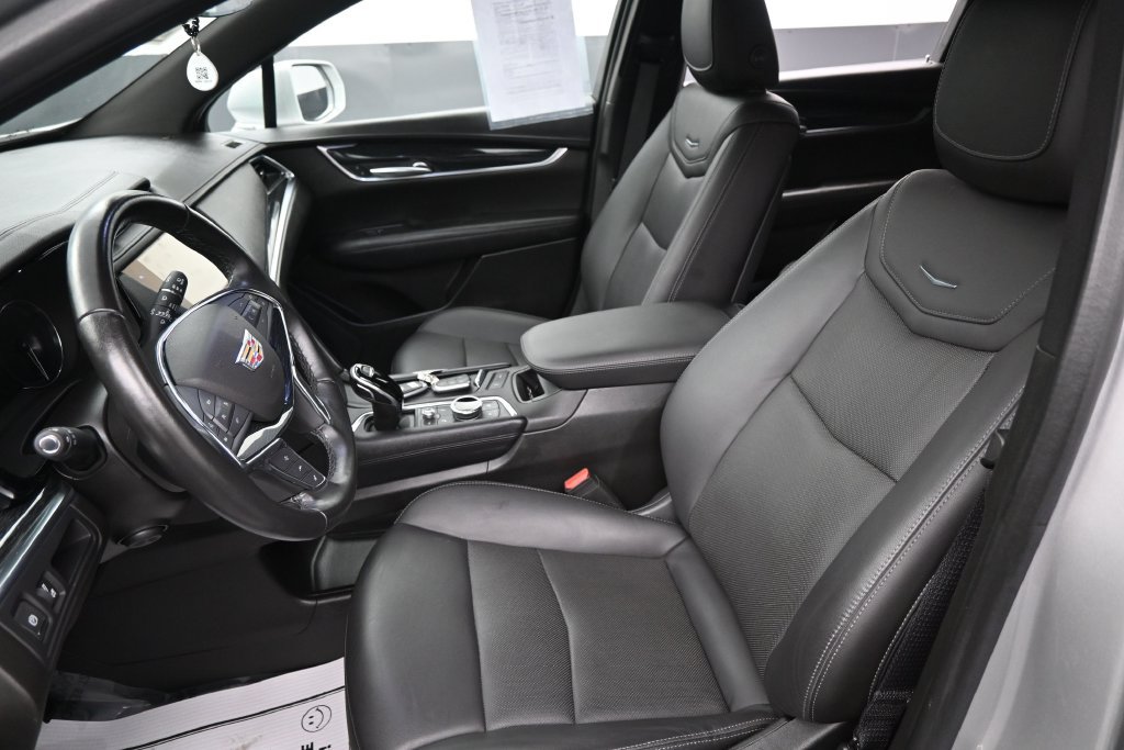 Used 2020 Cadillac XT5 Premium Luxury FWD image 25