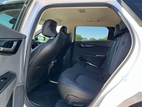 Used 2025 Kia EV6 Light RWD image 25