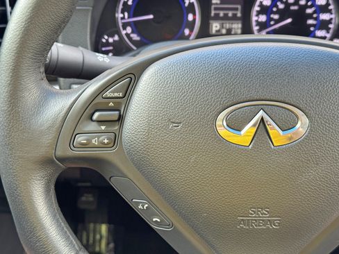 Used 2011 INFINITI G37 Journey w/ Premium Pkg RWD image 20