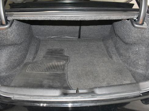 Used 2018 Dodge Charger GT image 30