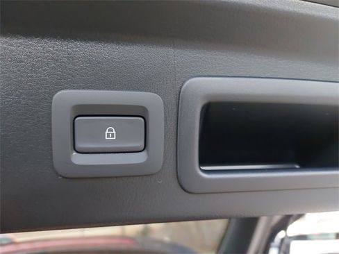 New 2025 MAZDA CX-30 AWD 2.5 S w/ Preferred Package image 13