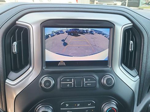 Used 2020 Chevrolet Silverado 1500 LT image 7