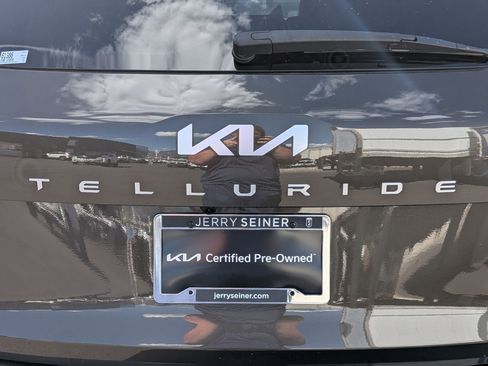 Certified 2024 Kia Telluride SX Prestige X-Line AWD/4WD image 13
