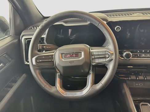 Used 2024 GMC Canyon Elevation w/ Elevation Premium Package RWD image 17