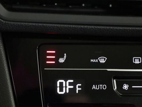 New 2025 Volkswagen Jetta SE image 10