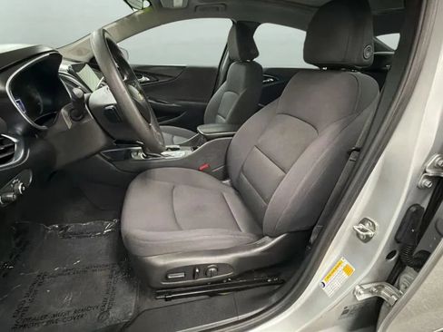 Used 2021 Chevrolet Malibu LT FWD image 21