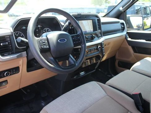Used 2021 Ford F150 XLT AWD/4WD image 3