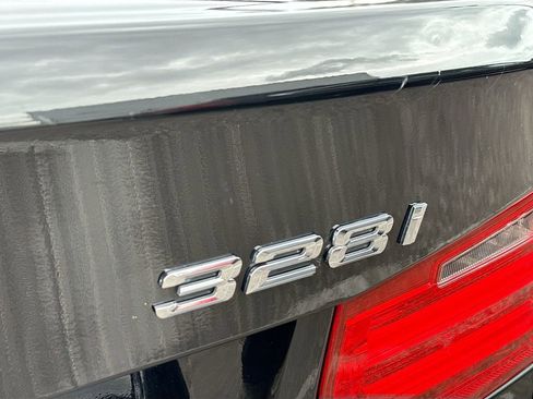 Used 2015 BMW 328i Sedan image 11