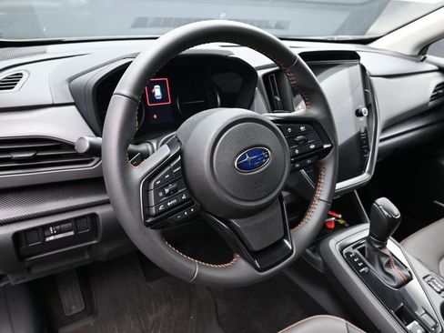 Used 2025 Subaru Crosstrek 2.5i Limited w/ Popular Package #3A image 14