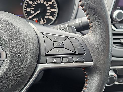 Certified 2022 Nissan Altima 2.5 SR image 22