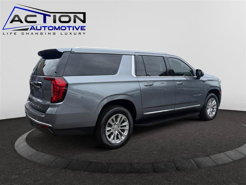 Used 2021 GMC Yukon XL SLT w/ SLT Premium Package AWD/4WD image 8