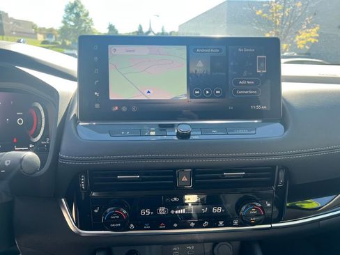 Certified 2024 Nissan Rogue SL w/ SL Premium Package image 19