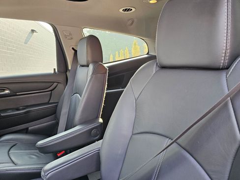 Used 2017 Chevrolet Traverse LT AWD/4WD image 21