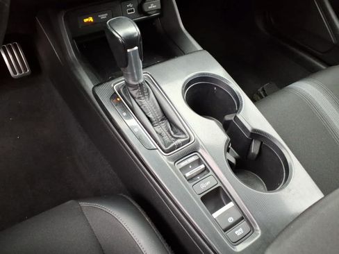 Used 2022 Honda Civic Sport image 22