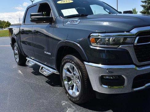 Used 2025 RAM 1500 Big Horn AWD/4WD image 3