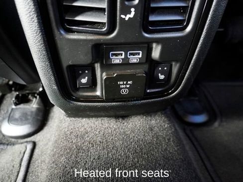 Used 2022 Dodge Durango R/T image 11