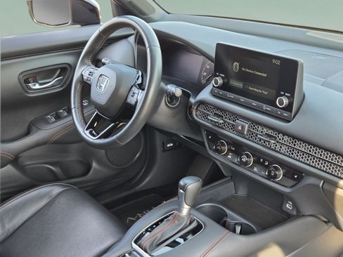 Used 2025 Honda HR-V Sport image 10