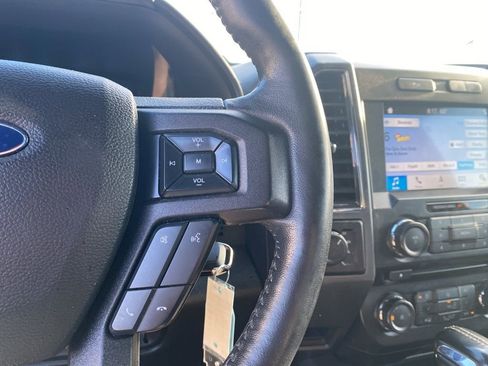 Used 2018 Ford F150 XLT w/ Equipment Group 302A Luxury image 9