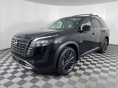 New 2026 Nissan Pathfinder SL w/ SL Premium Package image 5