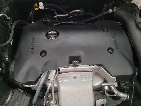 Used 2020 Chevrolet Equinox LT FWD image 30