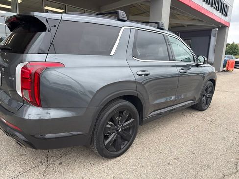Used 2023 Hyundai Palisade XRT AWD/4WD image 3