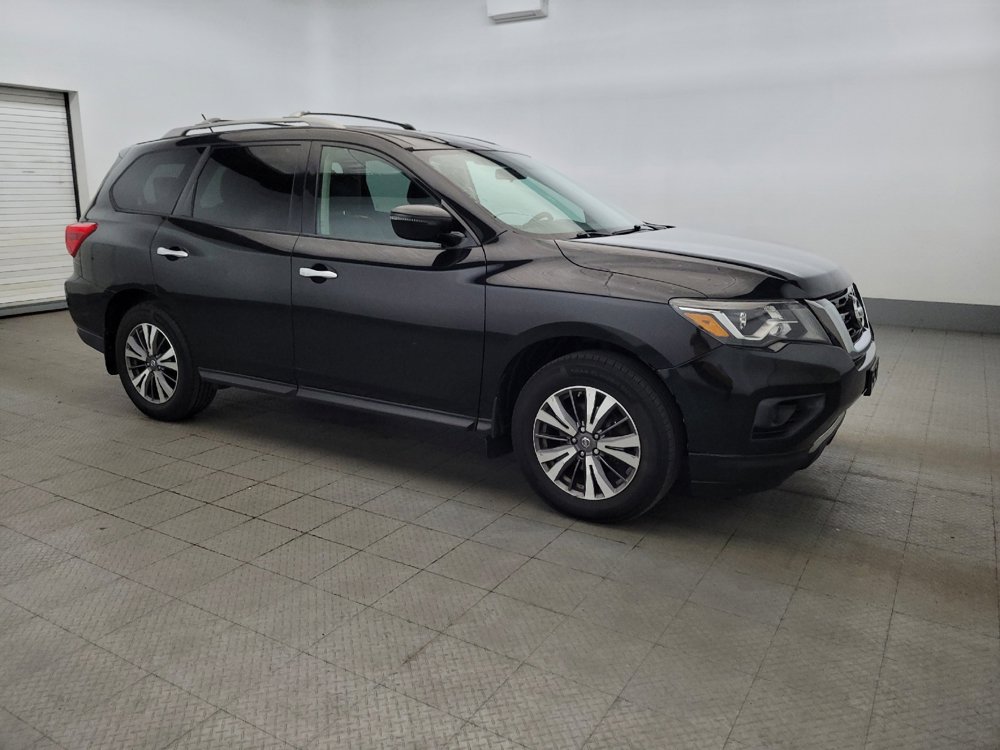 Used 2017 Nissan Pathfinder S AWD/4WD image 11