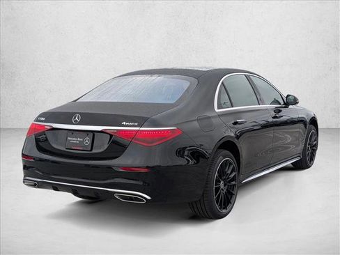New 2026 Mercedes-Benz S 580 4MATIC Sedan image 2