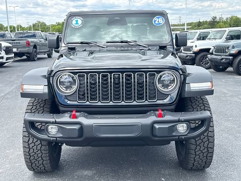 Used 2026 Jeep Gladiator Rubicon w/ Dual Top Group AWD/4WD image 8