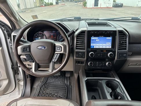 Used 2019 Ford F350 Limited image 14