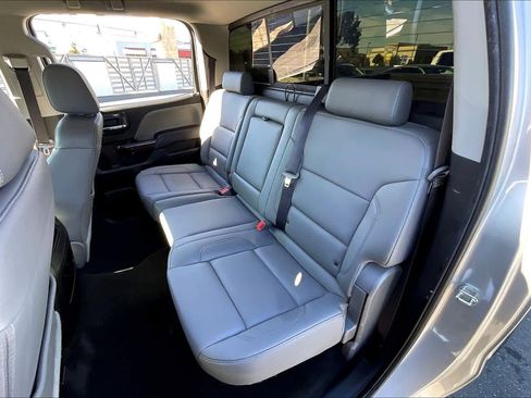 Used 2017 GMC Sierra 1500 SLT image 27