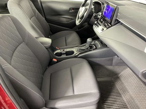 Used 2025 Toyota Corolla LE w/ LE Premium Package AWD/4WD image 11