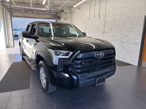 Used 2022 Toyota Tundra SR image 2