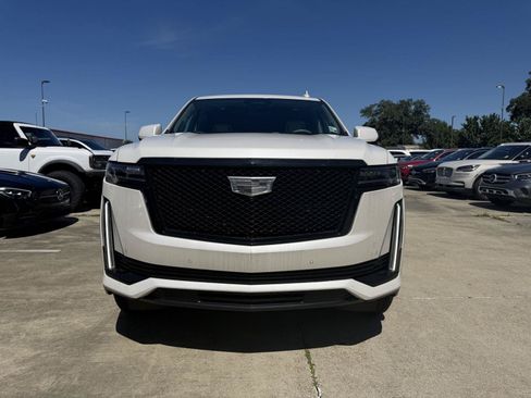 Used 2024 Cadillac Escalade ESV Sport Platinum w/ LPO, ONYX Package AWD/4WD image 1