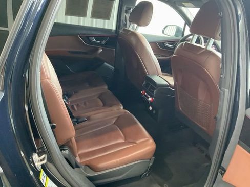 Used 2018 Audi Q7 3.0T Prestige w/ Prestige Package AWD/4WD image 26