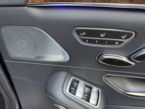 Used 2014 Mercedes-Benz S 550 Sedan image 69