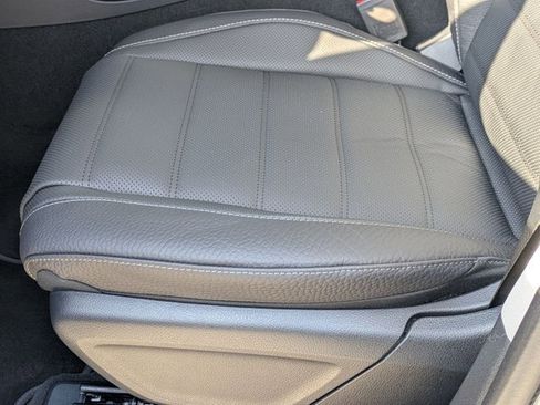 New 2026 Mercedes-Benz GLS 450 4MATIC image 4