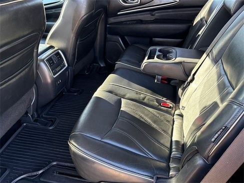 Used 2020 INFINITI QX60 Luxe w/ Essential Package image 19