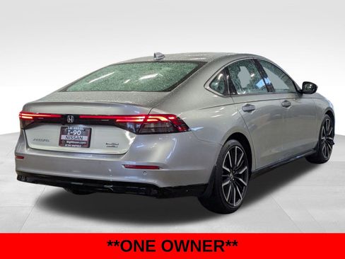 Used 2024 Honda Accord Touring image 6