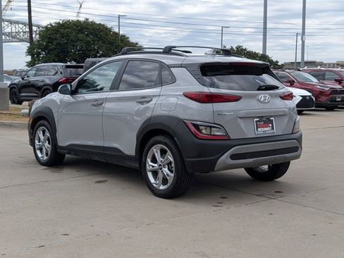 Used 2023 Hyundai Kona SEL FWD image 9