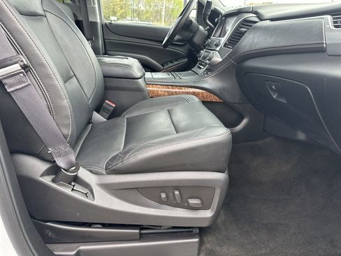 Used 2015 Chevrolet Tahoe LTZ RWD image 15