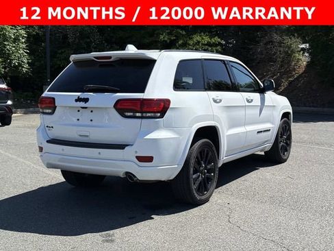 Used 2019 Jeep Grand Cherokee Altitude AWD/4WD image 2