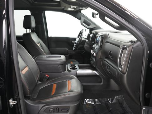 Used 2020 GMC Sierra 1500 AT4 w/ AT4 Premium Package AWD/4WD image 11