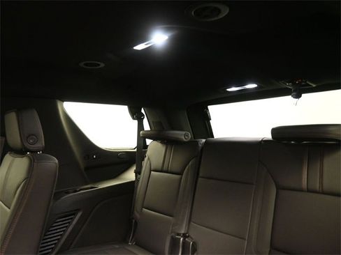 Used 2024 Chevrolet Tahoe RST w/ RST Performance Edition image 21