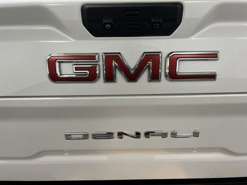 Certified 2022 GMC Sierra 2500 Denali AWD/4WD image 32