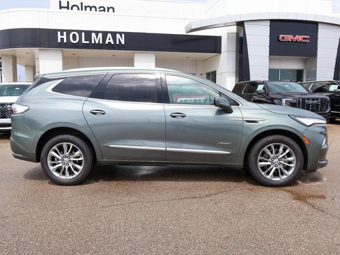 Used 2023 Buick Enclave Avenir w/ LPO, Floor Liner Package FWD image 2