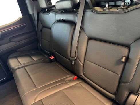 Used 2023 GMC Sierra 1500 Denali w/ Denali Reserve Package AWD/4WD image 16