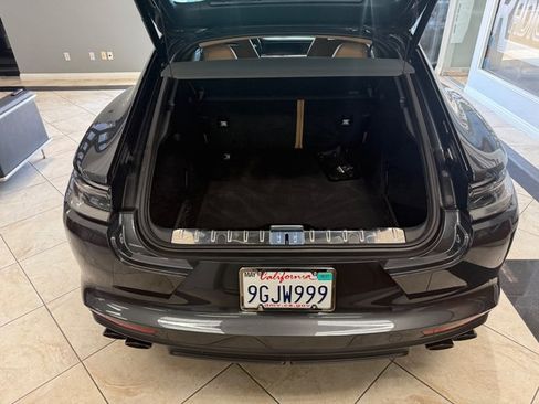 Used 2023 Porsche Panamera 4 AWD/4WD image 10
