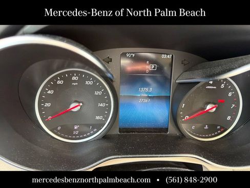 Used 2020 Mercedes-Benz GLC 300 image 4