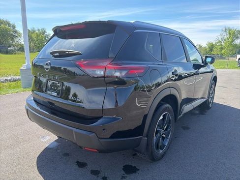 Used 2024 Nissan Rogue SV w/ SV Premium Package AWD/4WD image 7