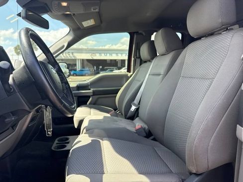 Used 2019 Ford F150 XLT w/ Equipment Group 302A Luxury AWD/4WD image 8